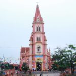 Đức Giám mục Phụ tá Phêrô tham dự Tuần chầu đền tạ tại giáo xứ Trung Song