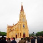 Giáo xứ Cồn cả: Thánh lễ tạ ơn làm phép nhà thờ và cung hiến bàn thờ giáo họ Hồng Lộc