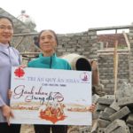 Caritas Vinh trao gửi yêu thương từ Chương trình “Gánh nhau trong đời”