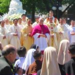 Văn phòng Nghĩa Sinh: Đức TGM Louisville khen ngợi giáo sĩ và giáo dân người Việt trong Lễ Truyền chức Linh mục và Lễ Tạ ơn ngày 29 & 30 tháng 5 năm 2021