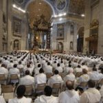 Đức Thánh Cha Phanxicô cử hành lễ Truyền Dầu tại đền thờ thánh Phêrô