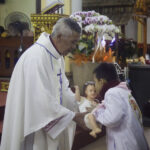 Đức Giám mục Anphong dâng thánh lễ Mẹ Thiên Chúa tại nhà thờ Chính tòa Xã Đoài