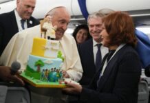 Trong 12 năm, Đức Phanxicô minh chứng chức giáo hoàng là một sứ mệnh, không phải là một công việc